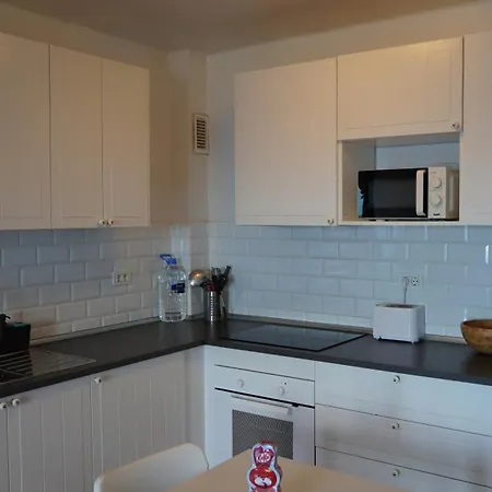 Con Vista Frontal Al Mar Эль-Медано