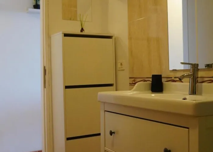 Con Vista Frontal Al Mar Апартаменты *